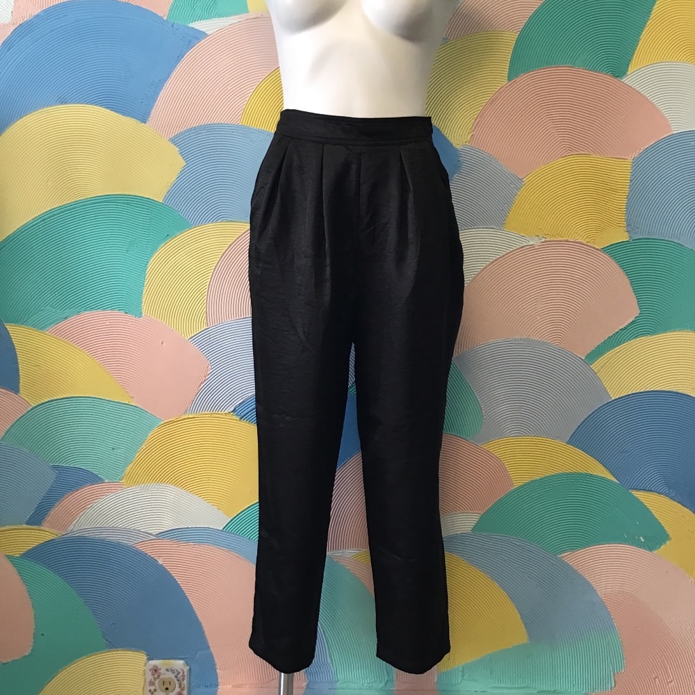Urban Outfitters silk bomber pants with pockets sz 2